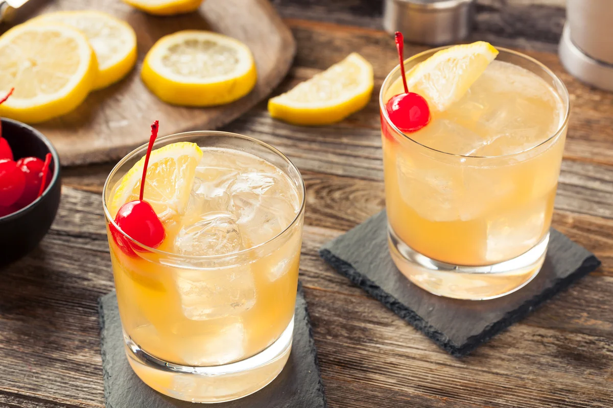 Cognac sour
