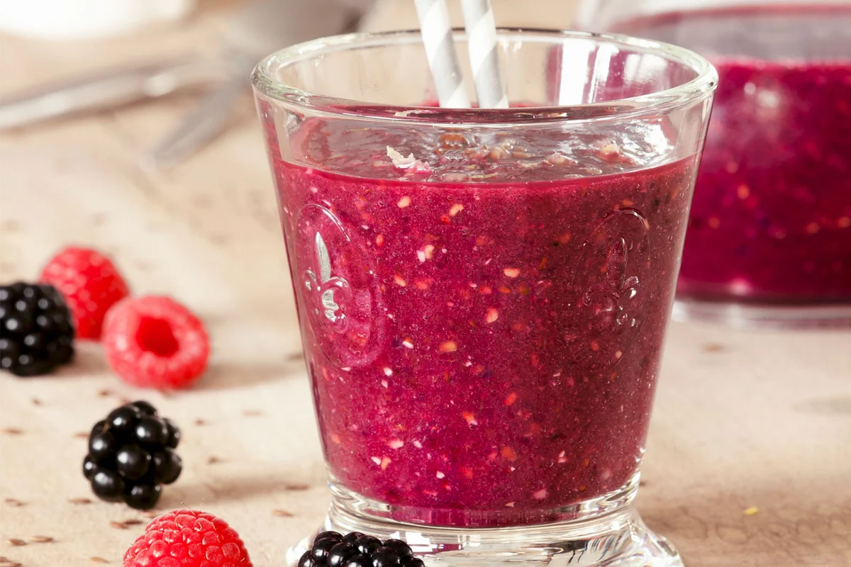 blackberry raspberry almond protein shake