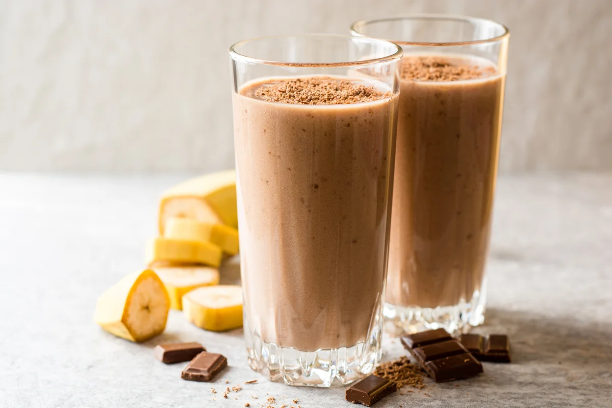 chocolate banana almond milk protein shake