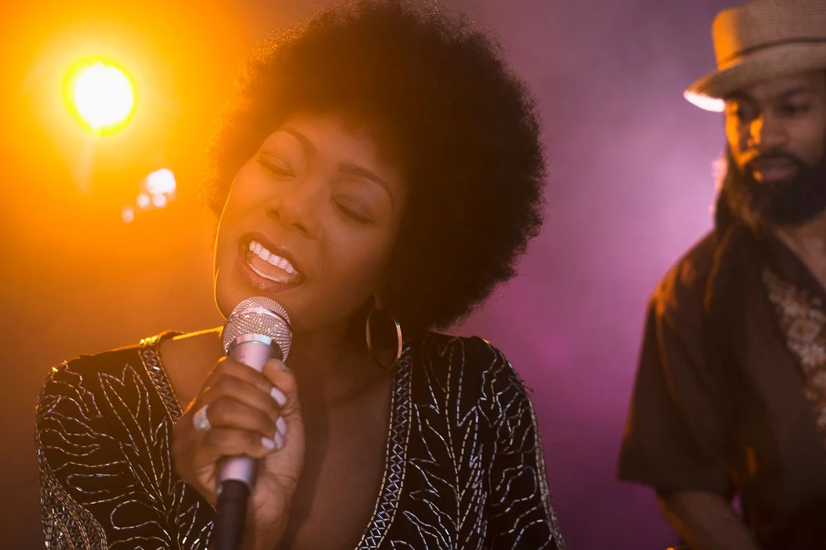 singer in a small nightclub gig