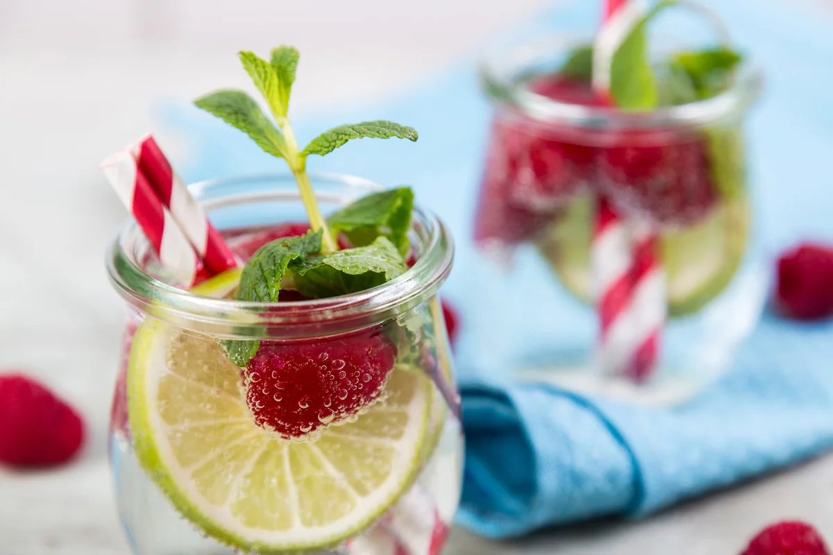 Raspberry Lime Fizz