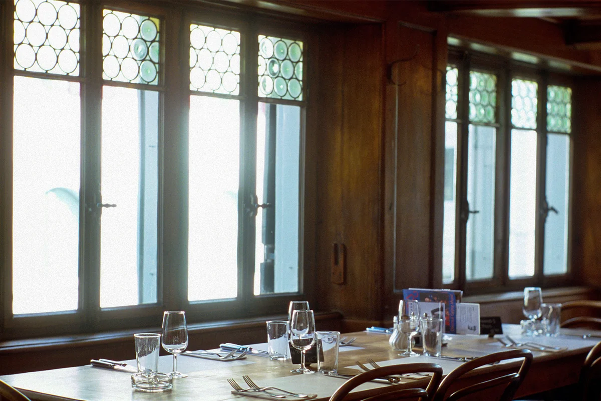 leaded glass circle design
