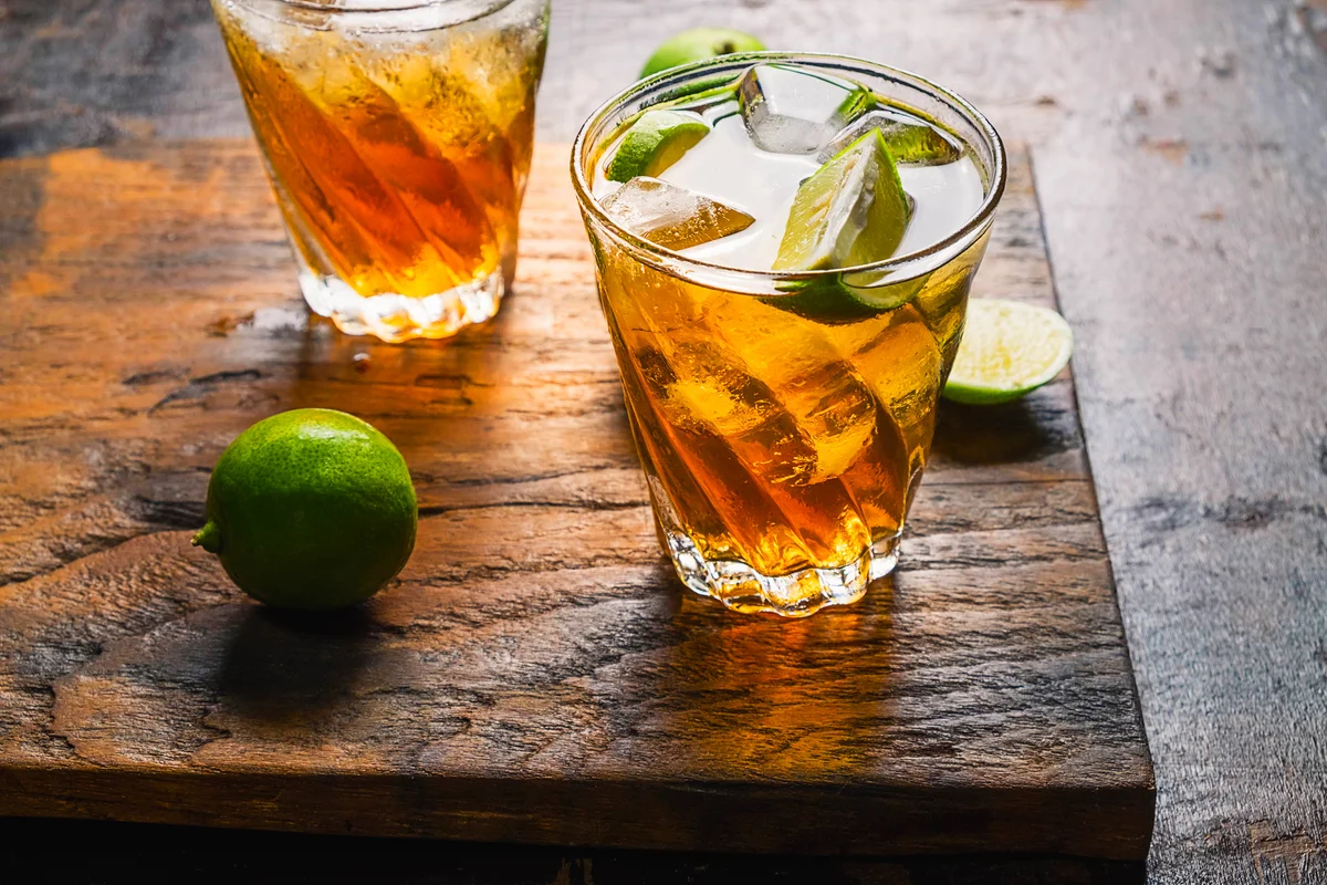 Dark and stormy cocktails on a table