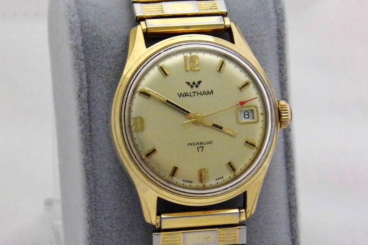 Vintage Waltham Men's Manual-Wind Swiss-Made Watch