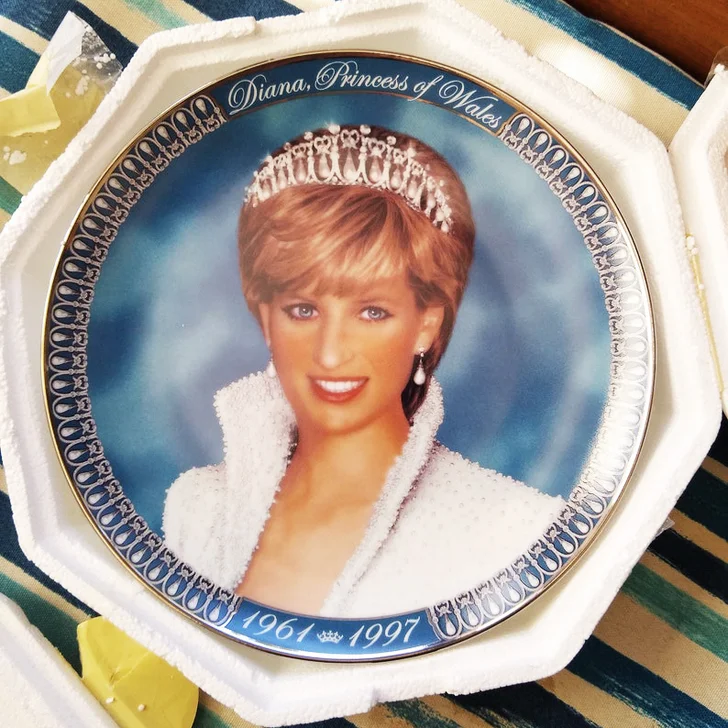 Vintage Franklin Mint "A Tribute to Princess Diana" Collectible Plate