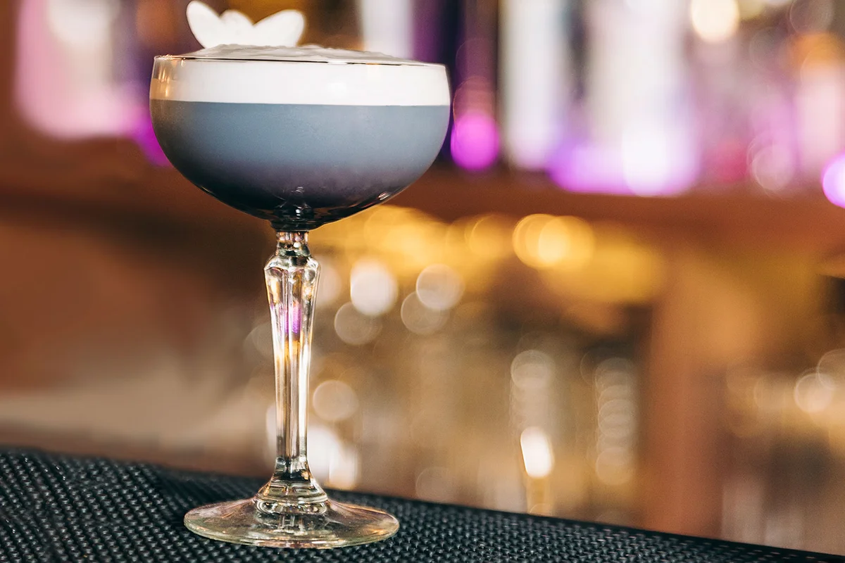 periwinkle gin sour