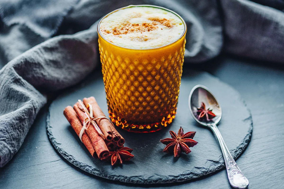 turmeric tonic cocktail