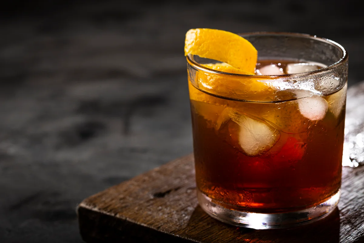 vanilla almond old fashioned cocktail