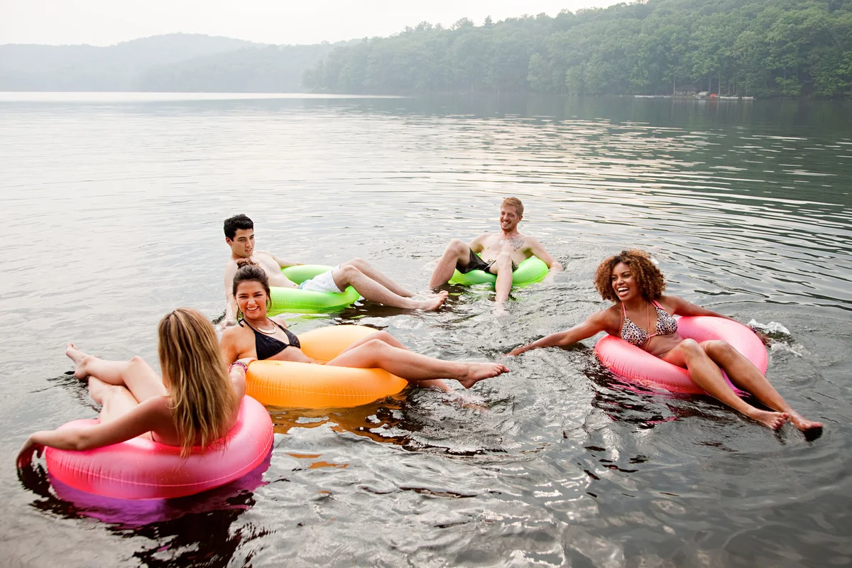 thirtieth birthday celebration at the lake