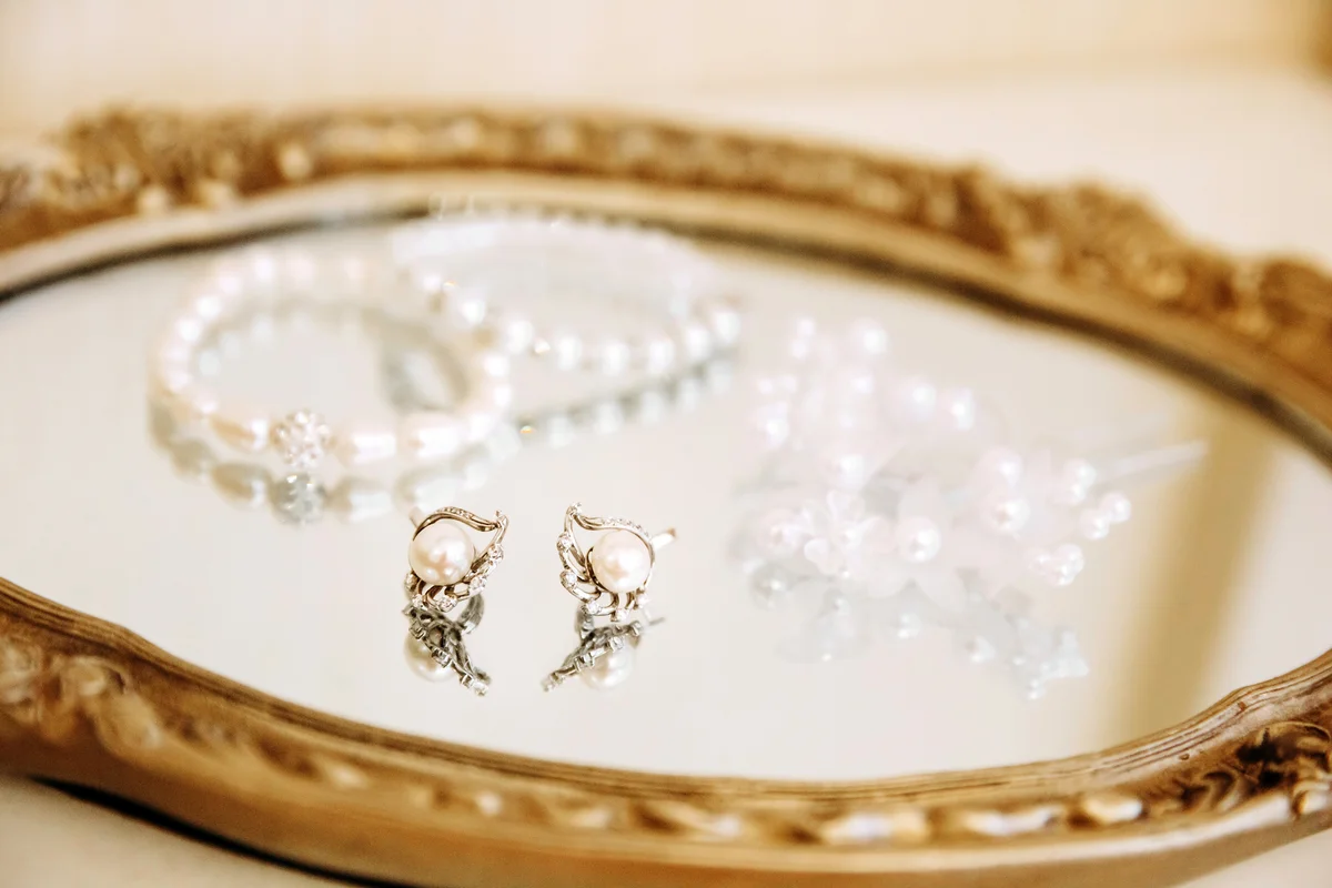 mirrored vanity with jewelry
