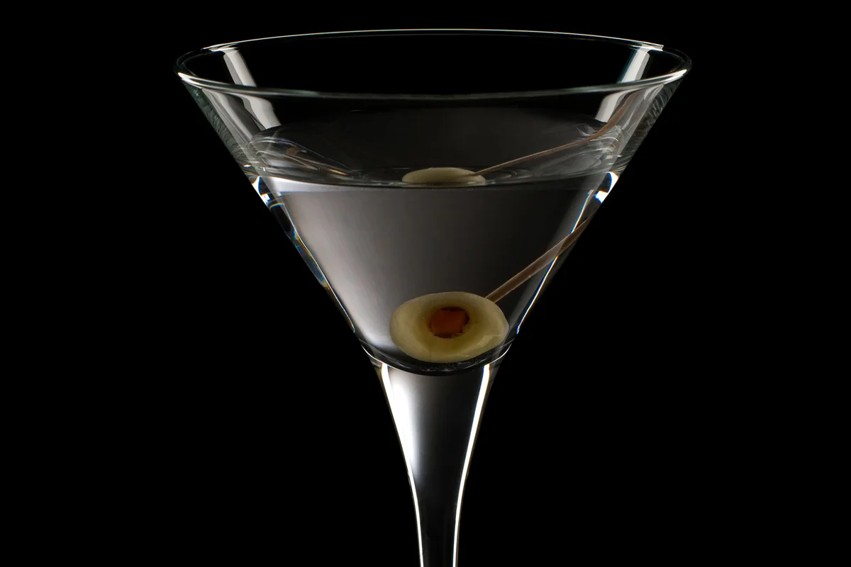 Belvedere martini with one olive
