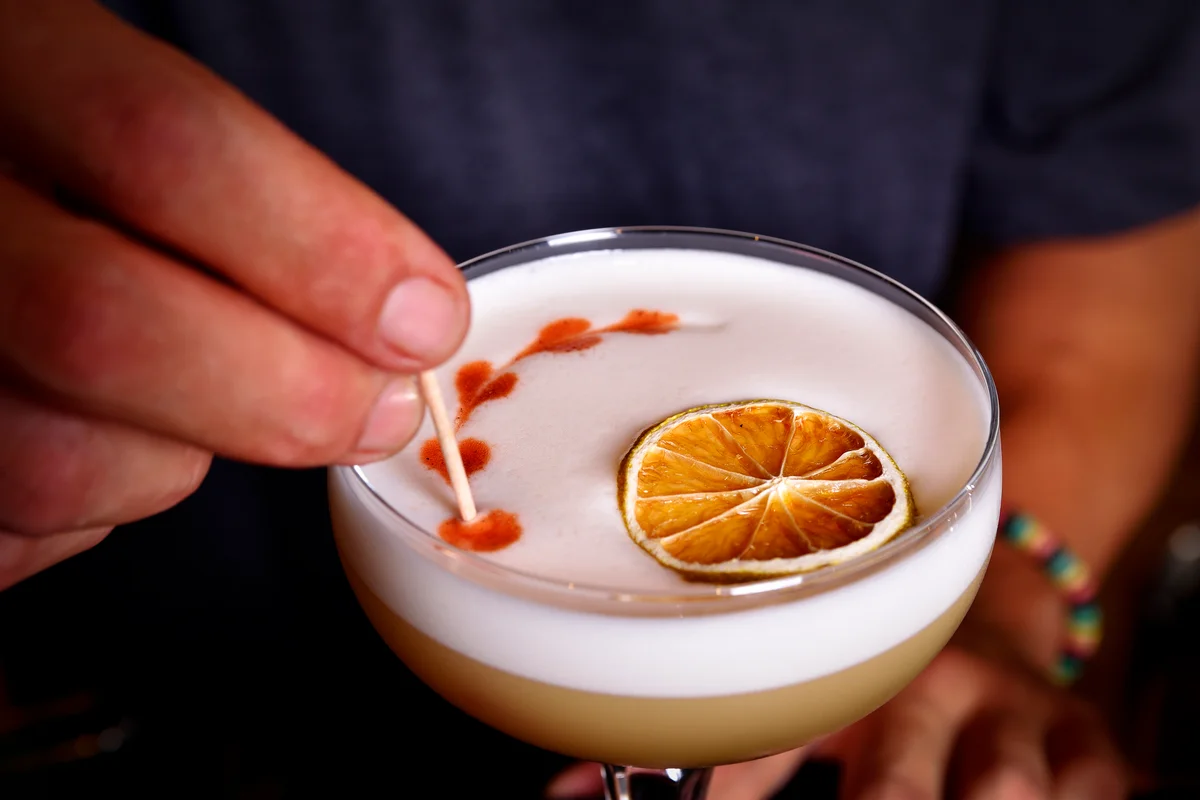 bitters garnish for cocktail
