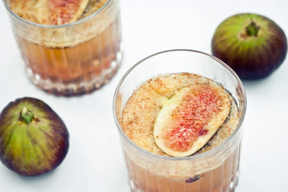 fig old fashioned fruity cocktail