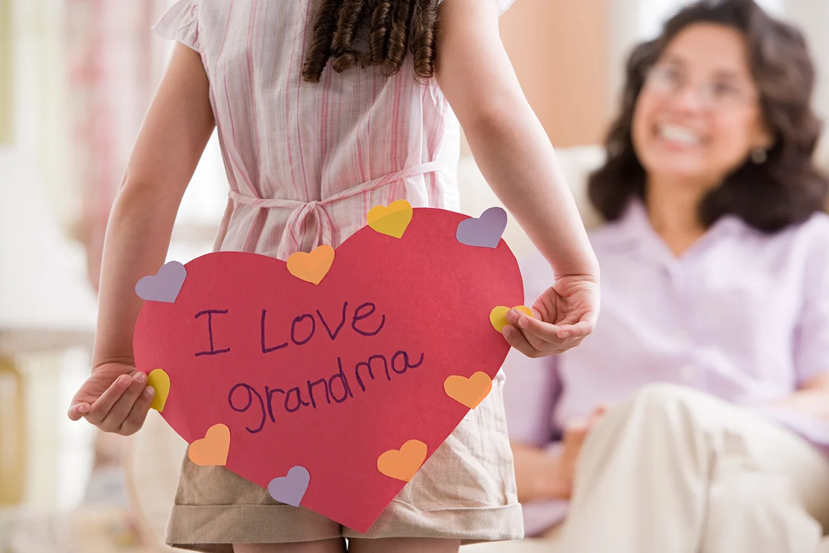 Girl with card for grandma