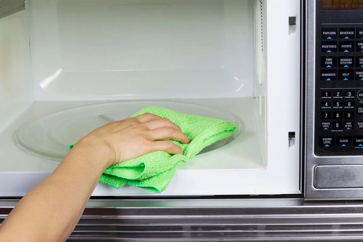 wipe clean microwave