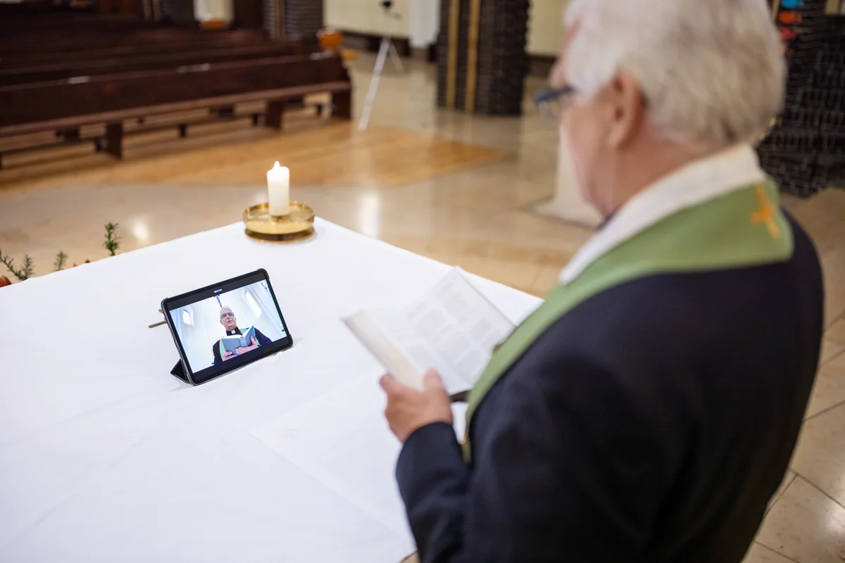 Religious rituals go online