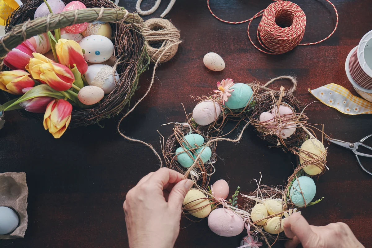 wreath decorating party