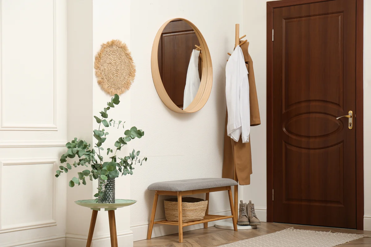 mirror in entryway