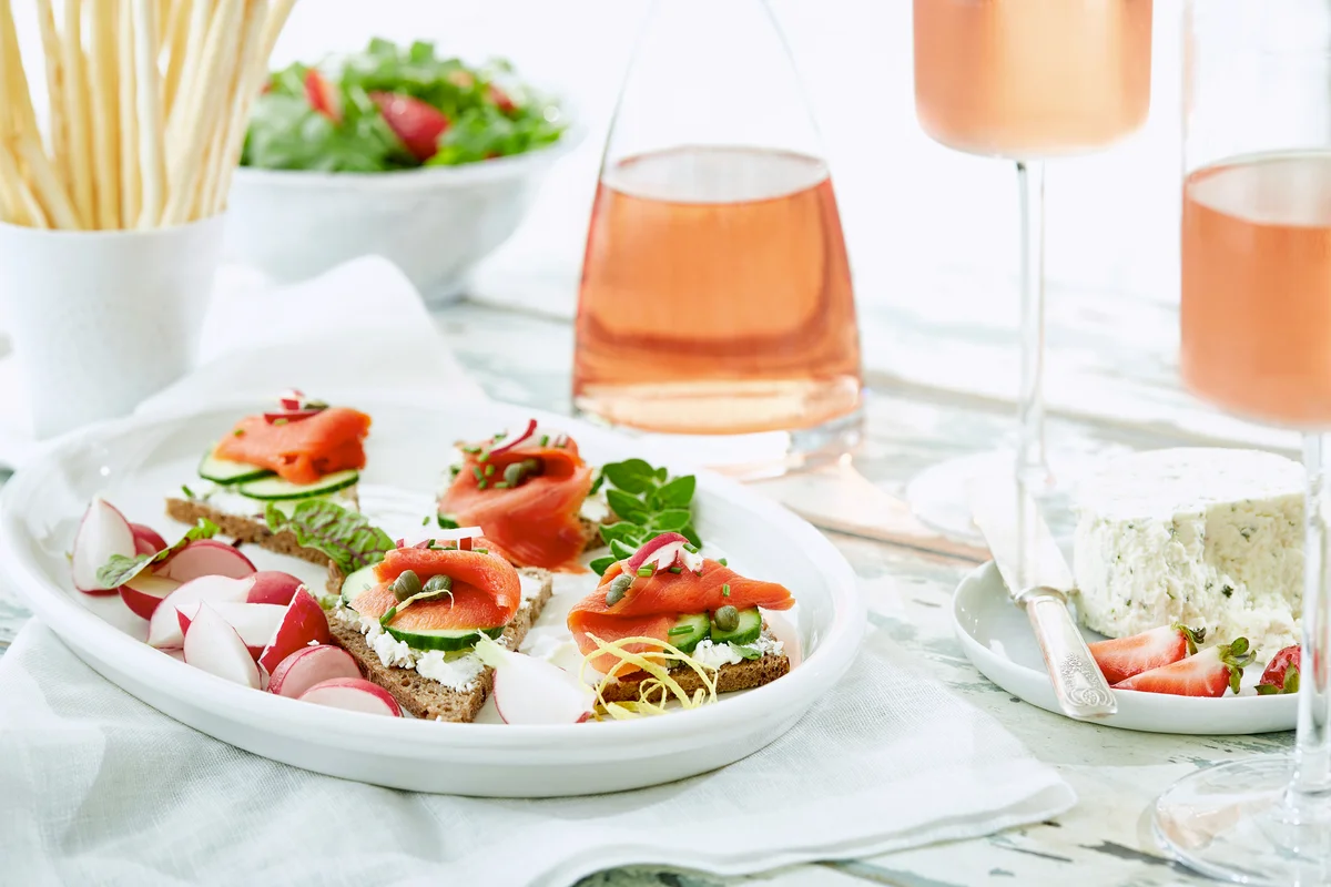 Smoked Salmon Canapes with rose wine