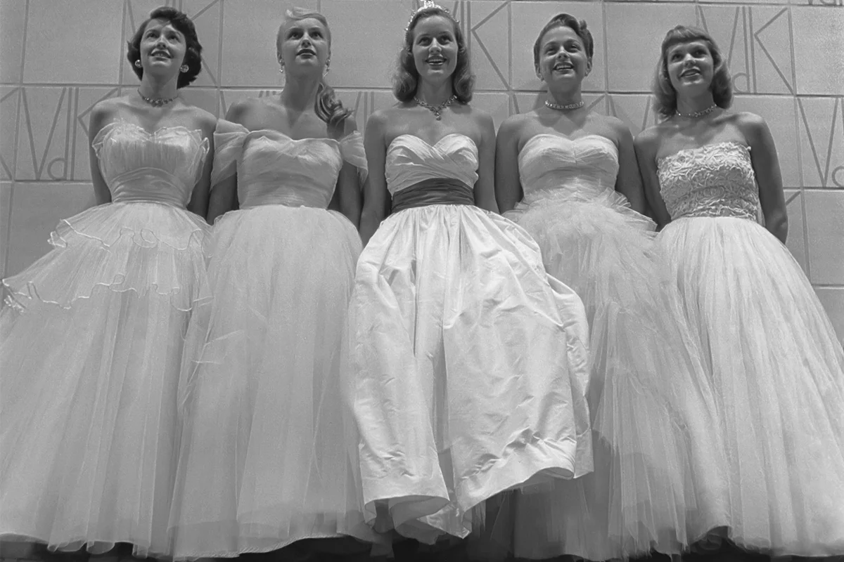 evening gowns at homecoming dance in 1950s
