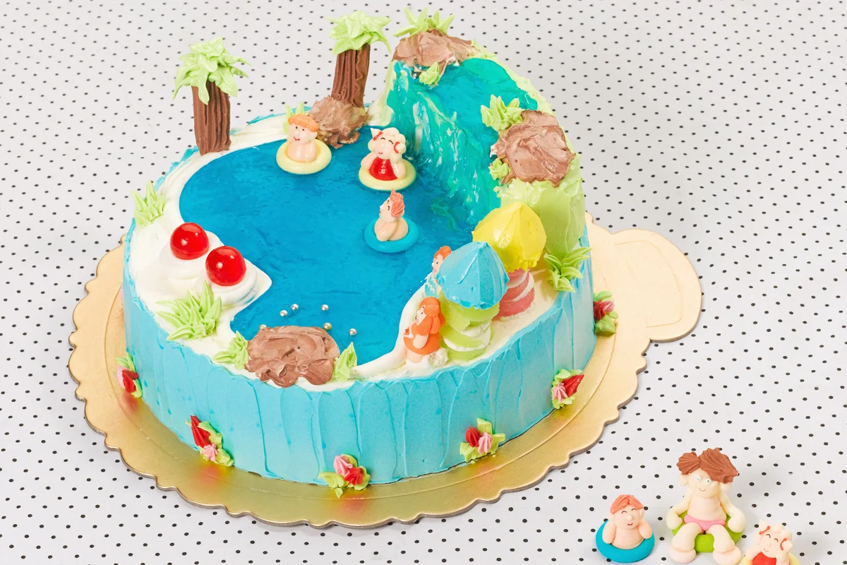 Children's pool cake