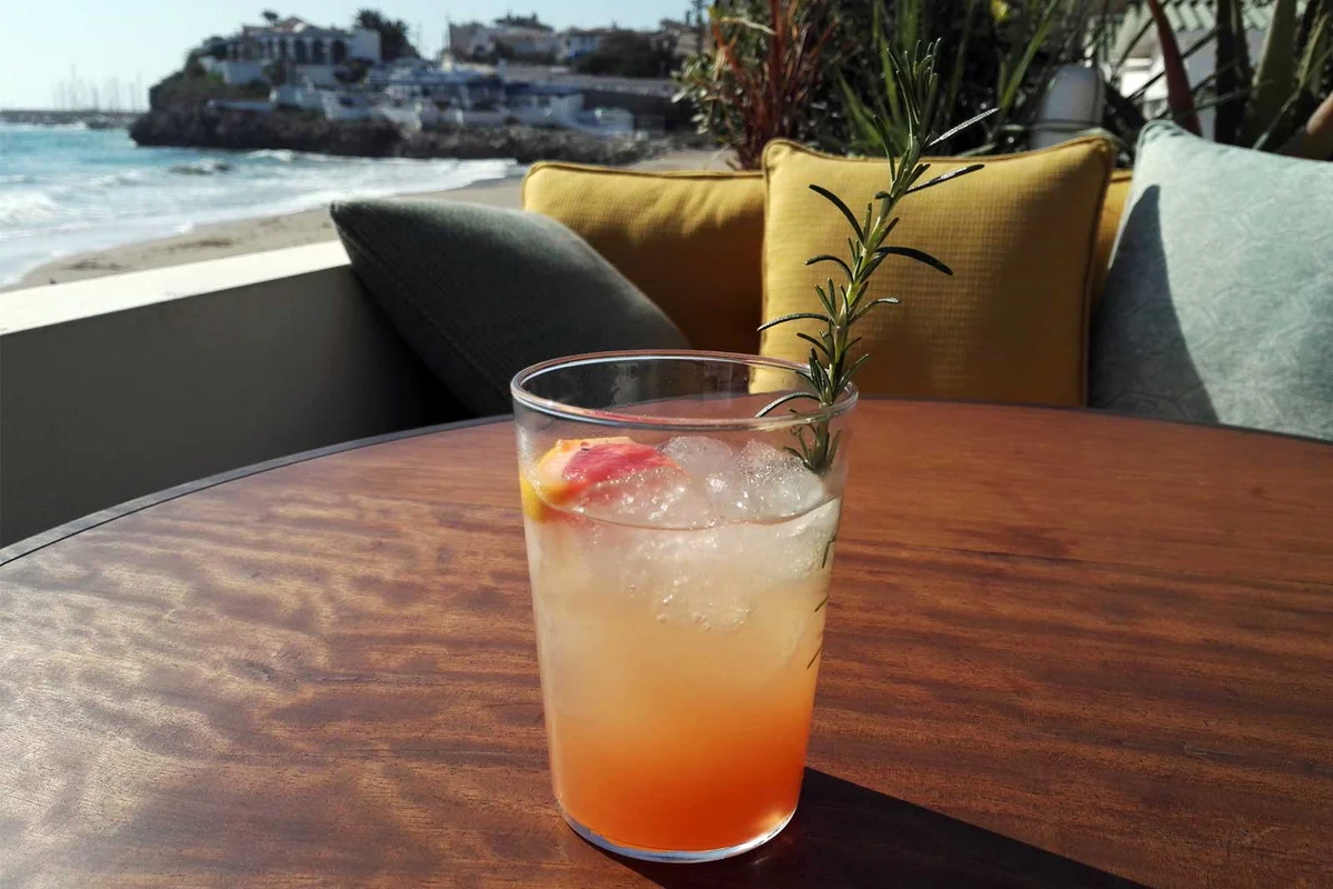 mezcal paloma cocktail