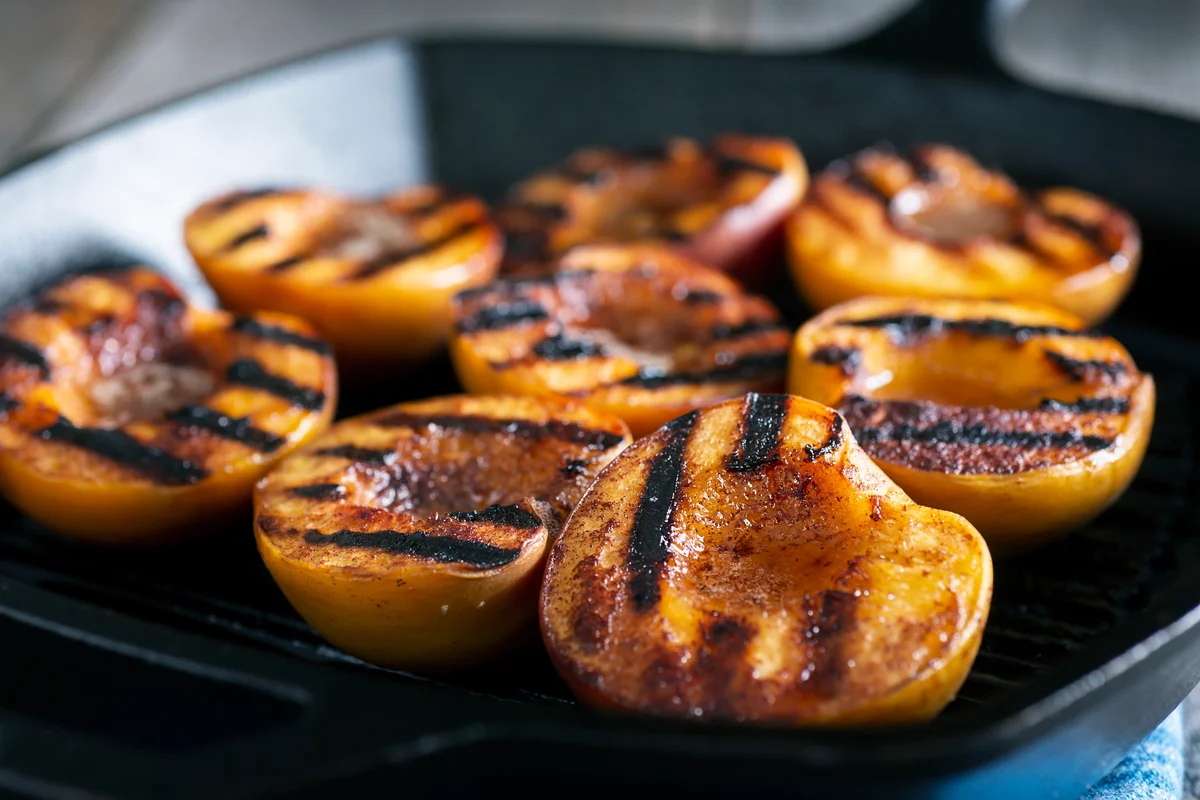 Grilled Peaches with Cinnamon and Honey in a Cast Iron Grill Pan