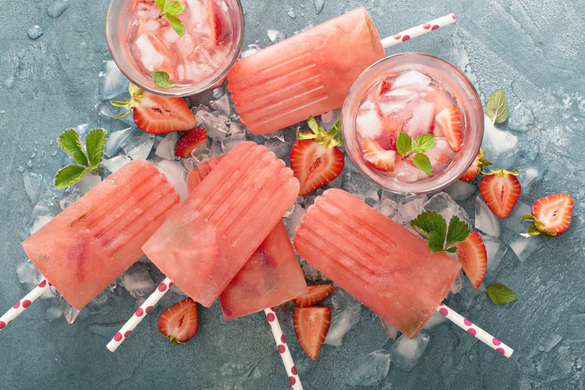 Strawberry mojito popsicles