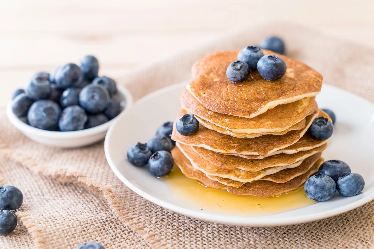 Stack of pancakes with fresh blueberry