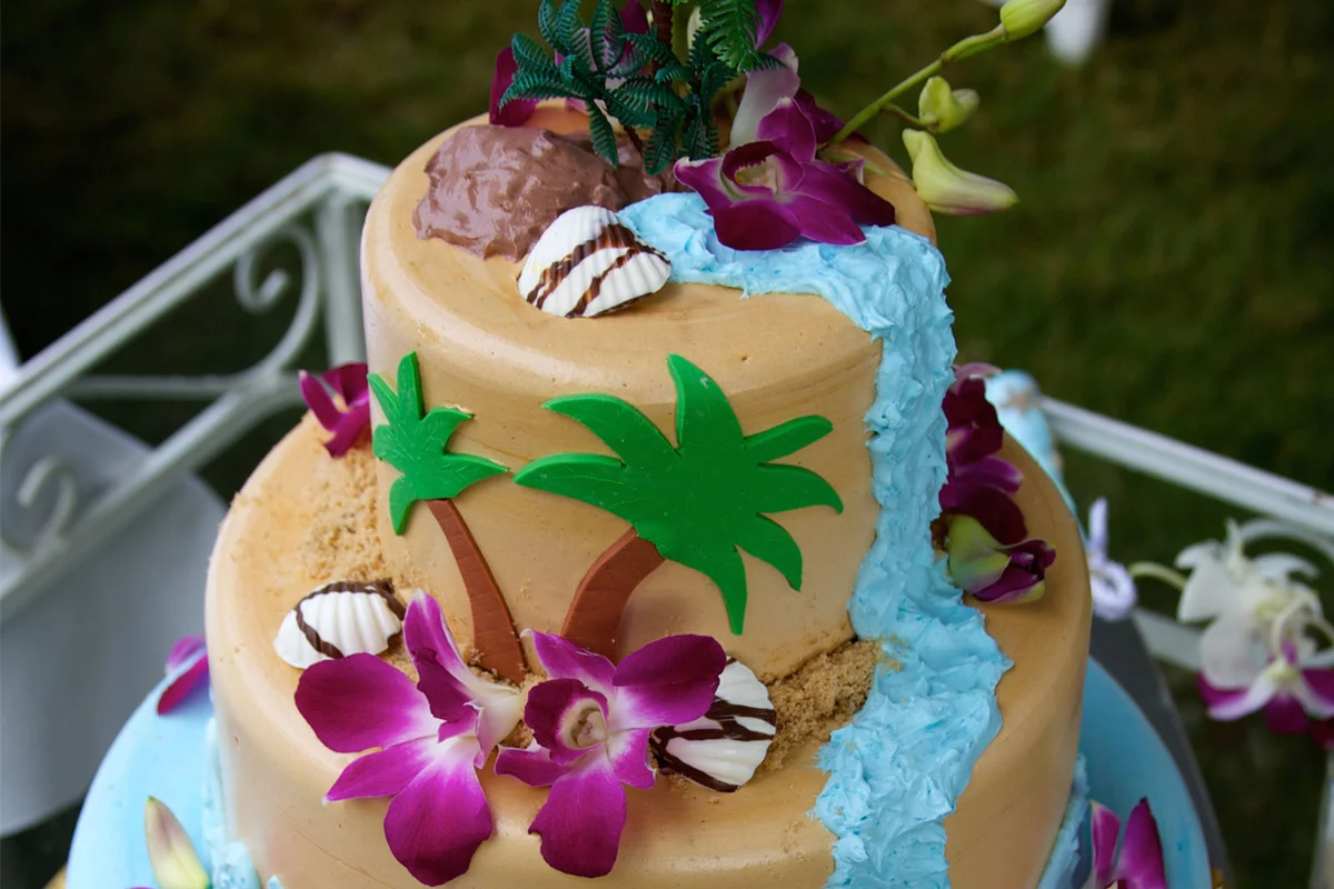 tropical cake
