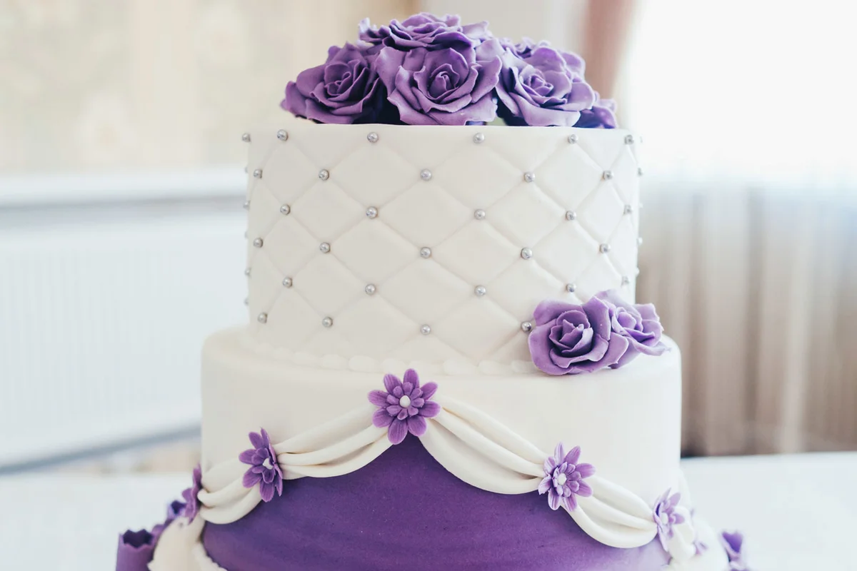 White and Purple Glam Cake
