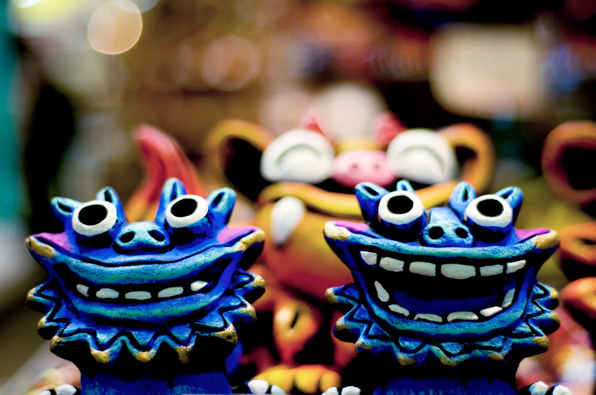 Shisa dragon figurines