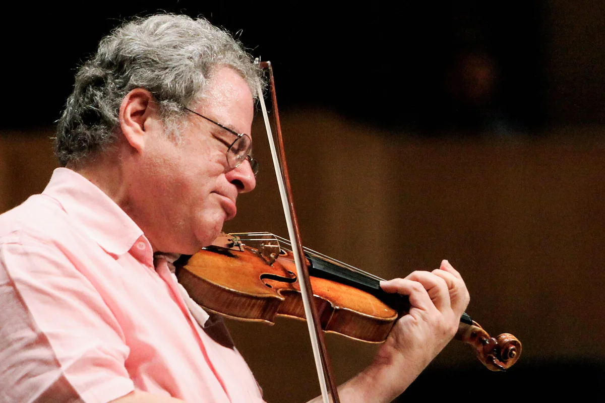 Famous Israeli violinist Itzhak Perlman plays on his antique Soil Stradivarius violin of 1714 | Getty Editorial Use