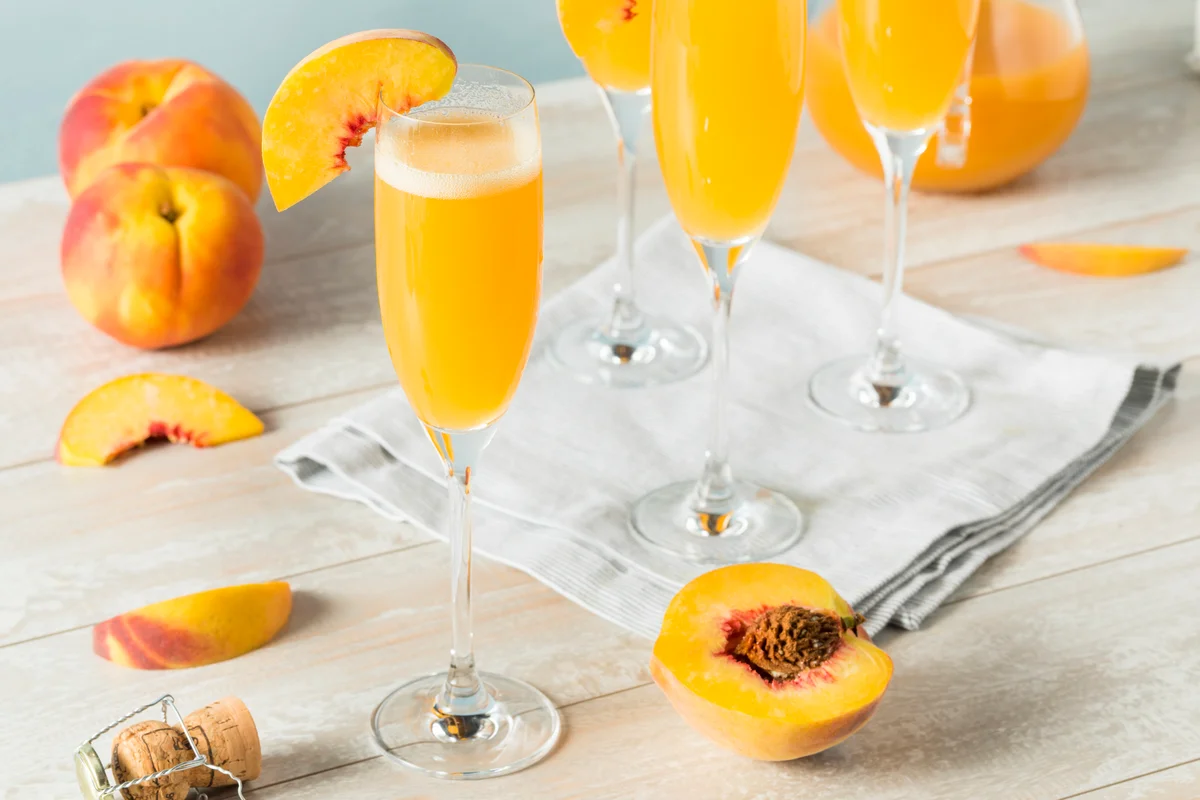 bellini cocktail