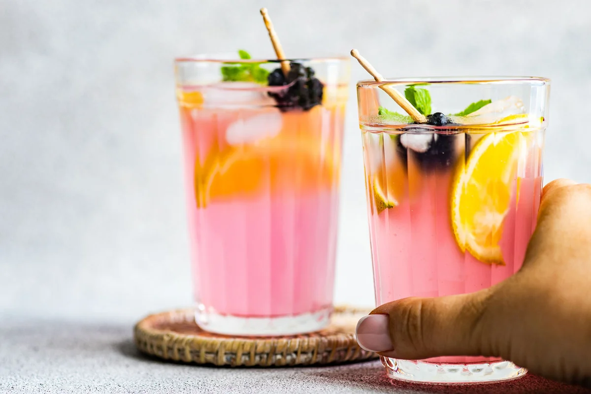 punchy pink lemonade