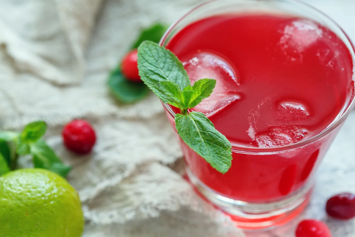 cranberry mule cocktail