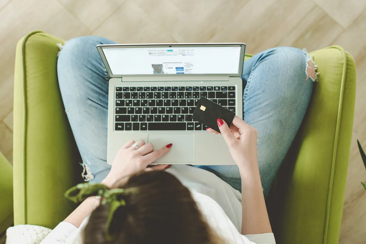 Young woman shopping online