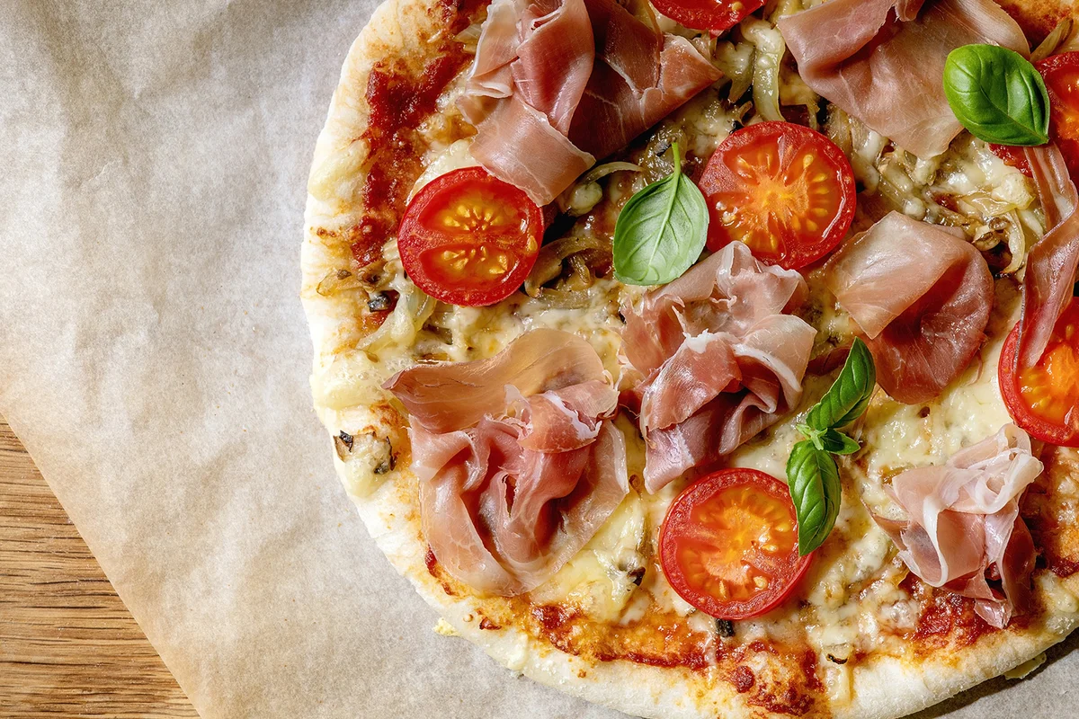 Fresh baking homemade pizza napolitana
