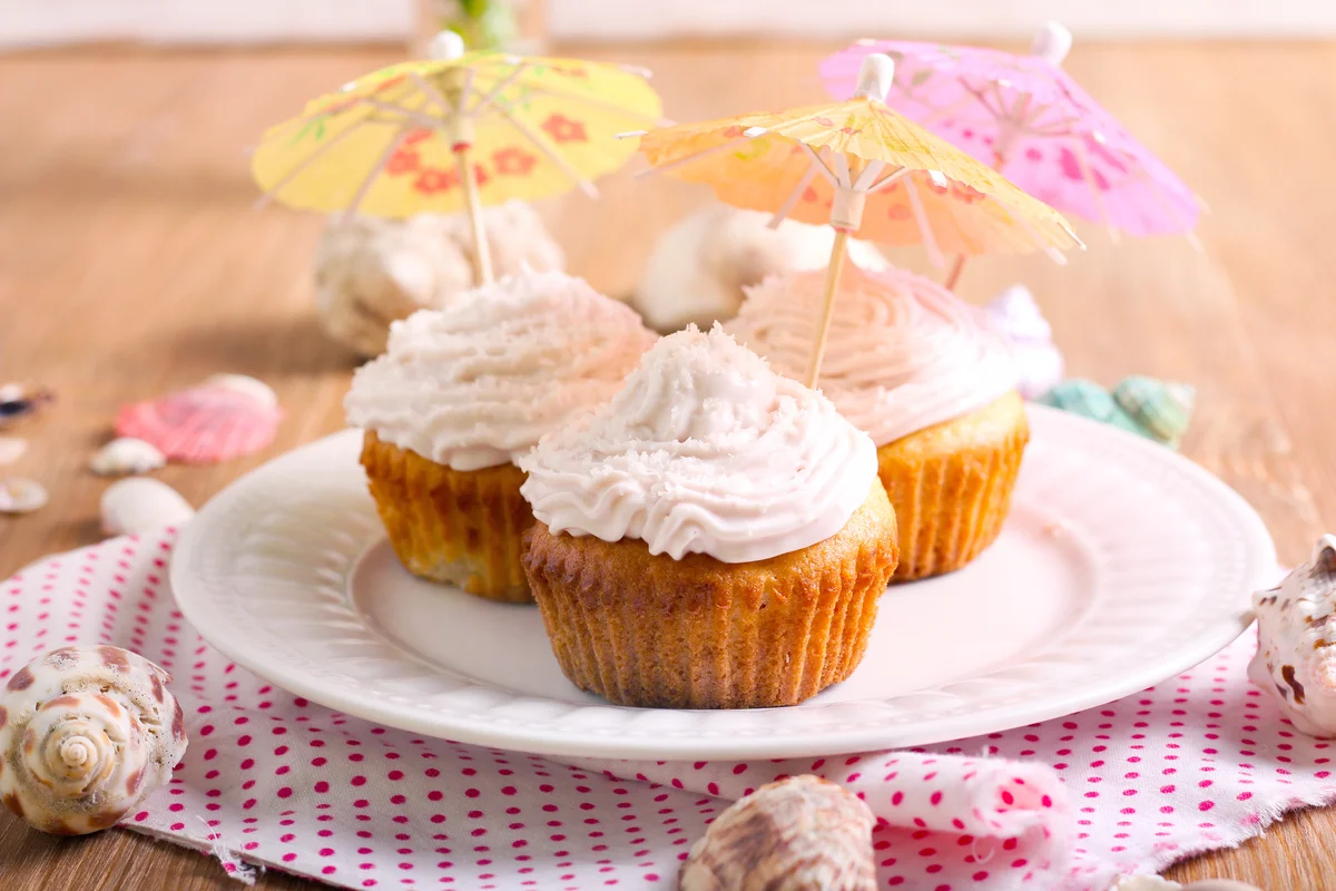 Piñacolada cupcakes