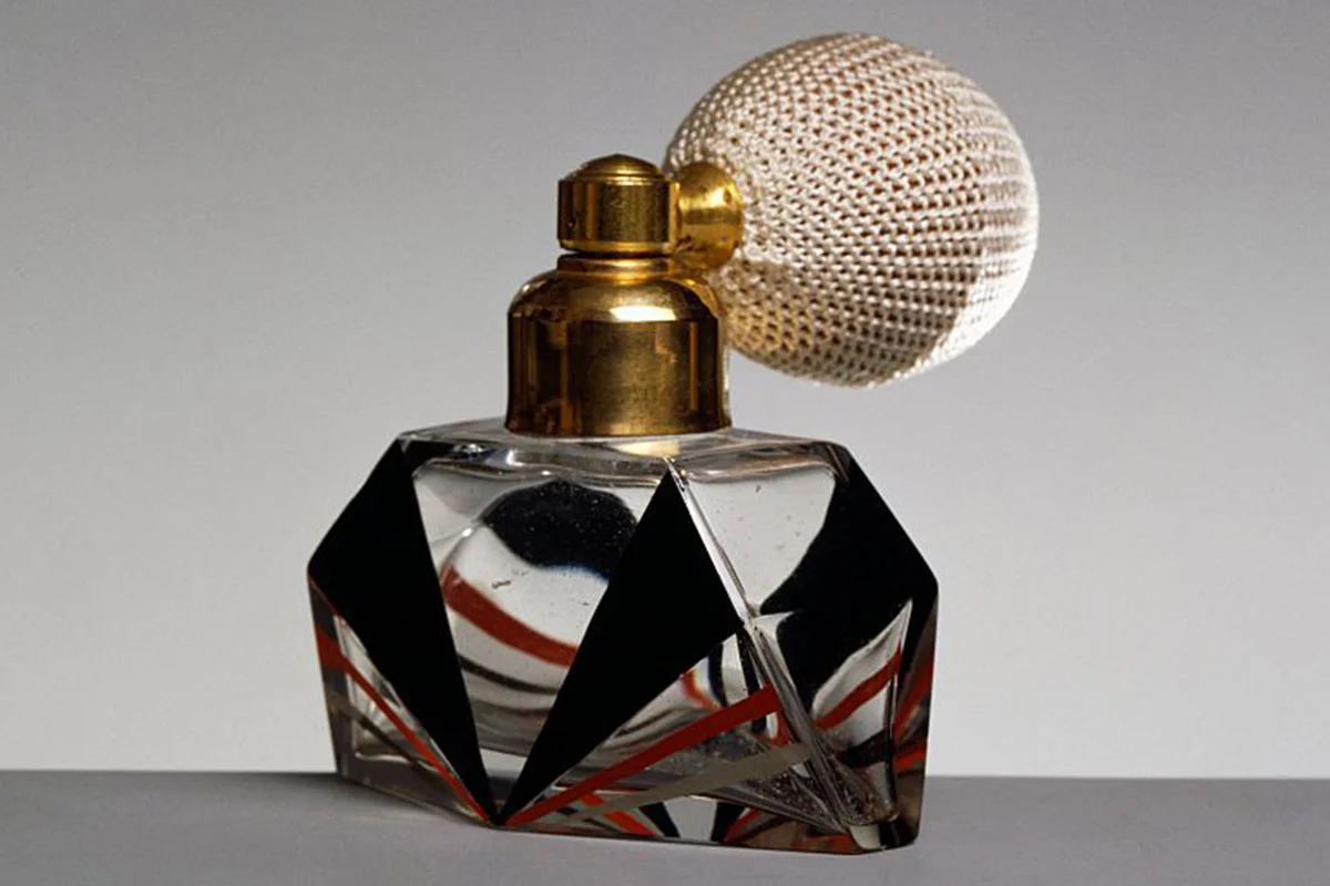 Crystal-cut glass perfume spray bottle