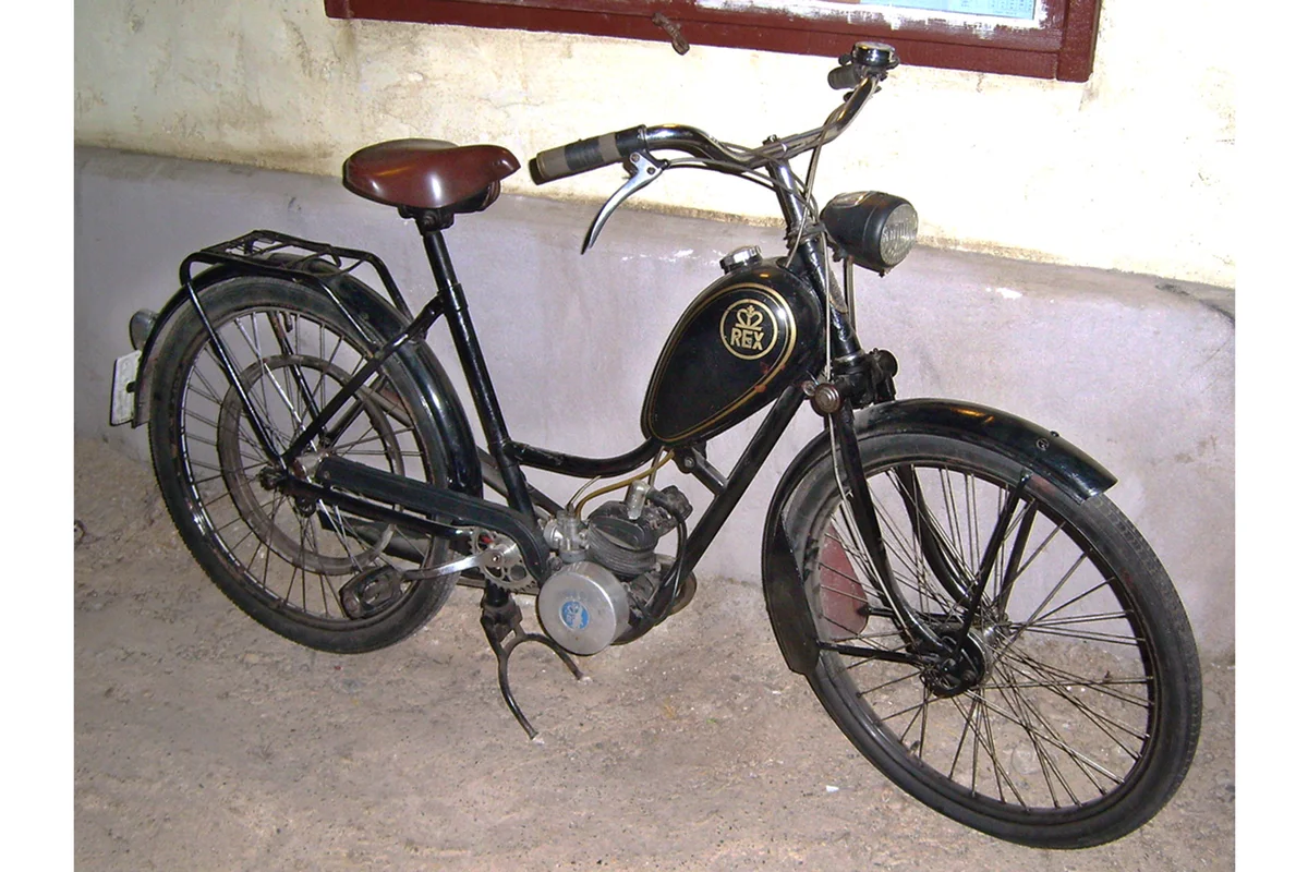 Rex motorized bicycle (1946)