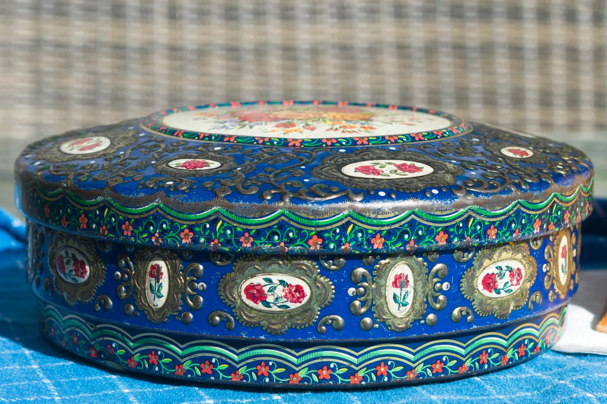 vintage cookie jar