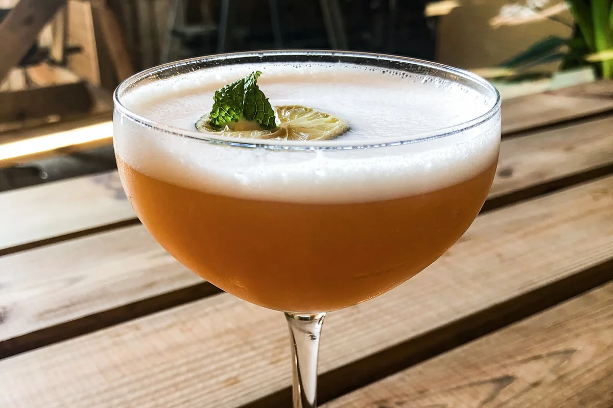 French martini cocktail with lime