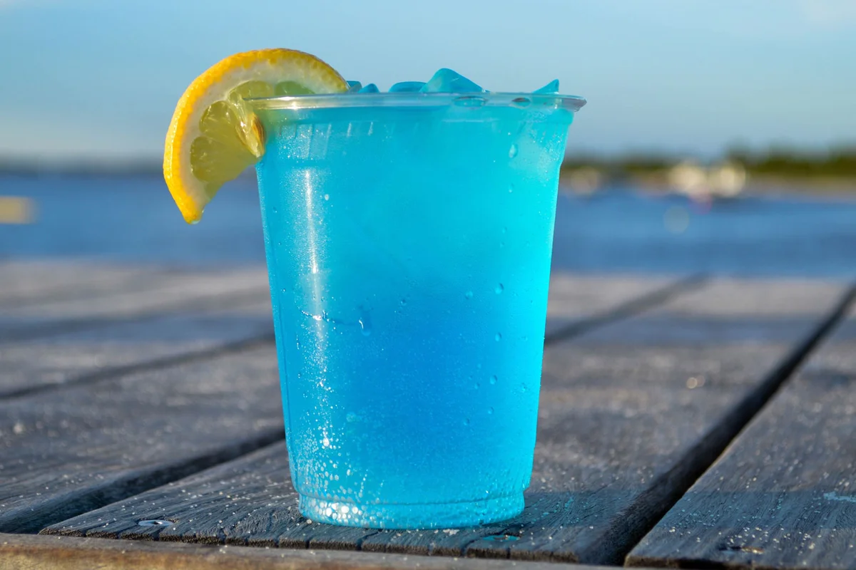 blue lagoon cocktail