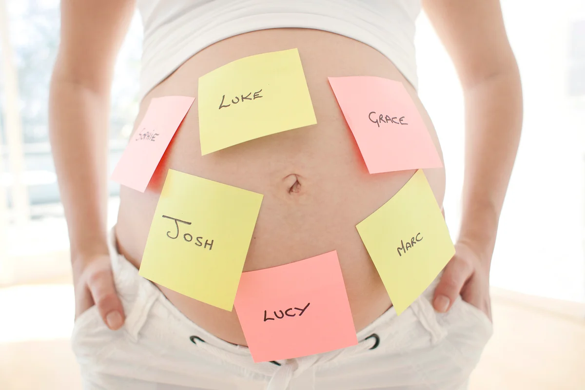 Choosing baby names
