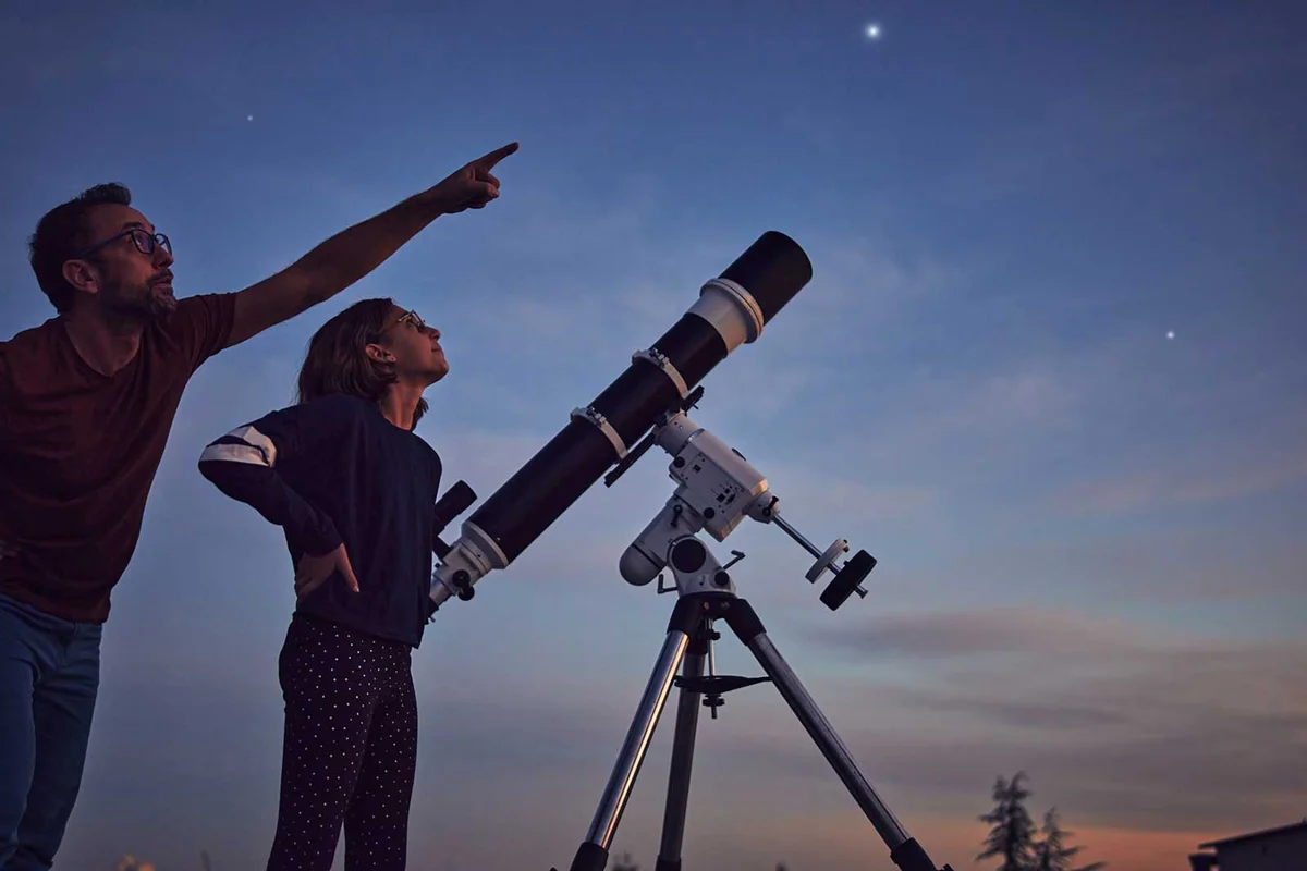 father and daughter naming a star