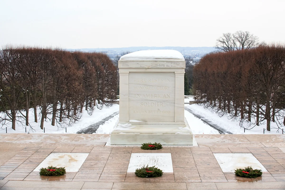 Tomb of the Unknown Soldier at Arlington National Cemetery