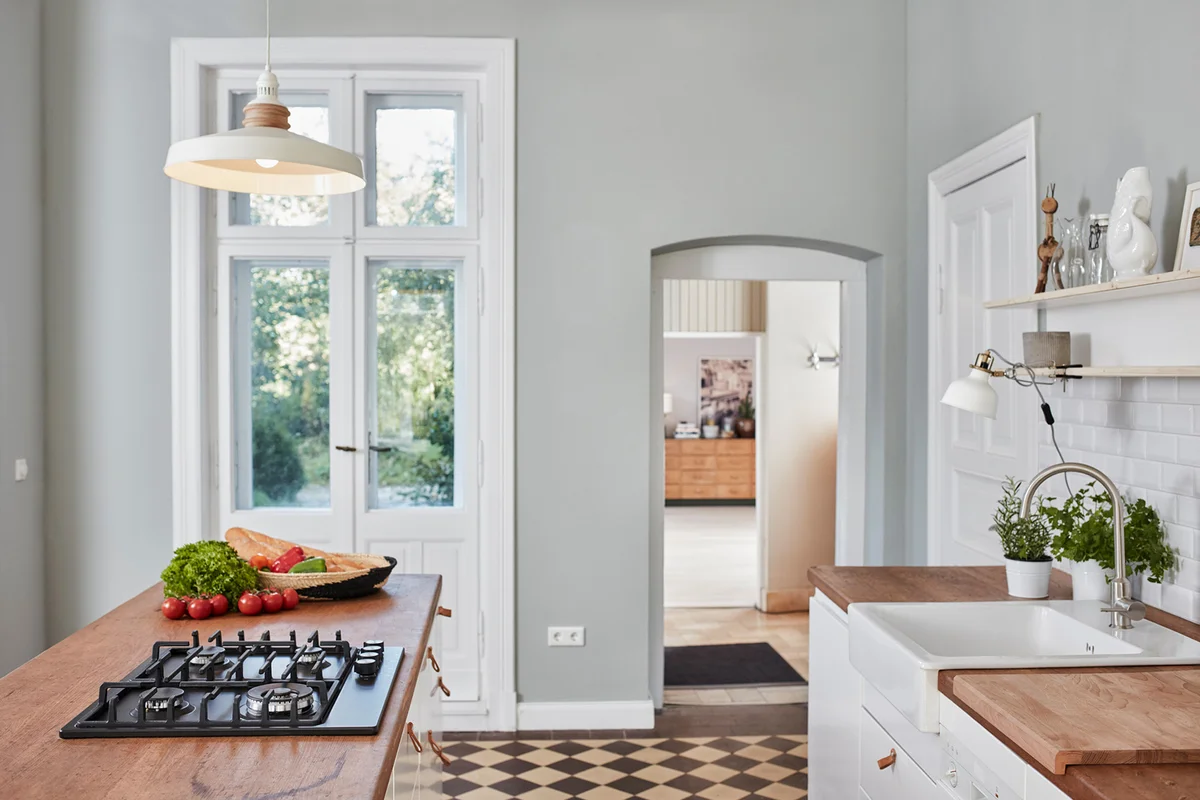 Kitchen With Stove Facing Sink