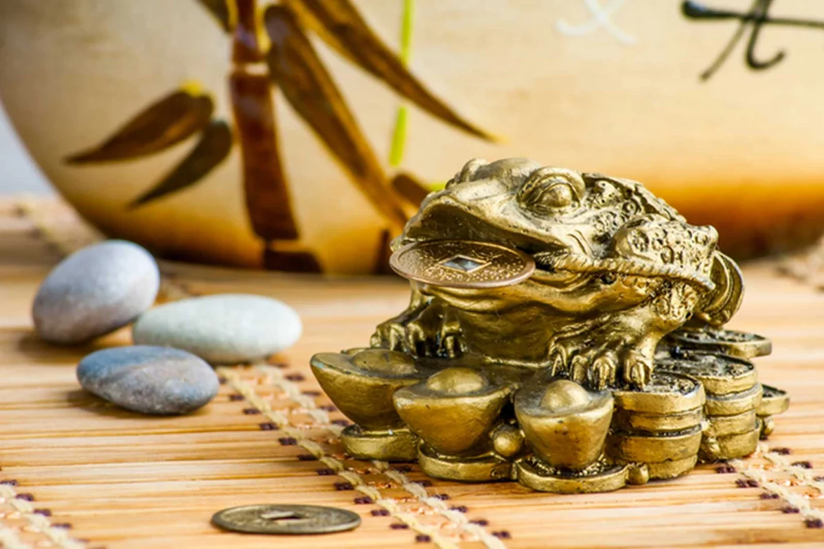 feng shui money frog