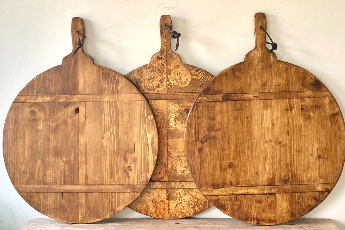 Large Round European Bread Board, Hard Carved Bottleneck Handle